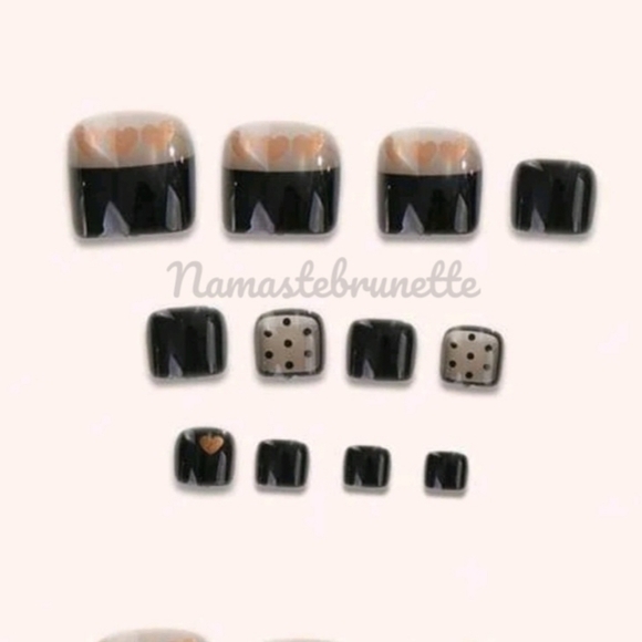 2/$16 Hearts French Manicure Press On Toenails - Picture 4 of 14